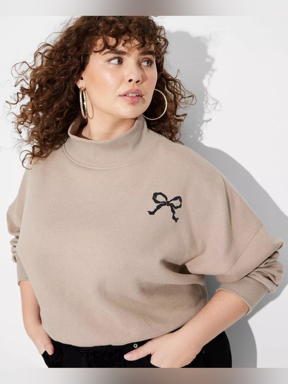 Wild Fable Taupe Mock Turtleneck Sweatshirt Oversized Cropped Women’s Size Large